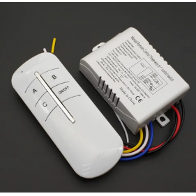 Obrázok pre RF Vypínač s diaľkovým ovládaním 3-kanálový 230V