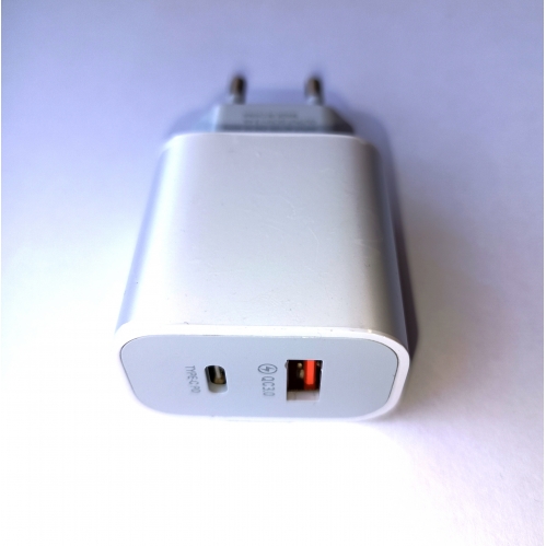 Obrázok pre EU vysokorýchlostná nabíjačka 3.4A, 1xUSB Port / 1xPD Port